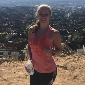 Meet your Posher, Emily